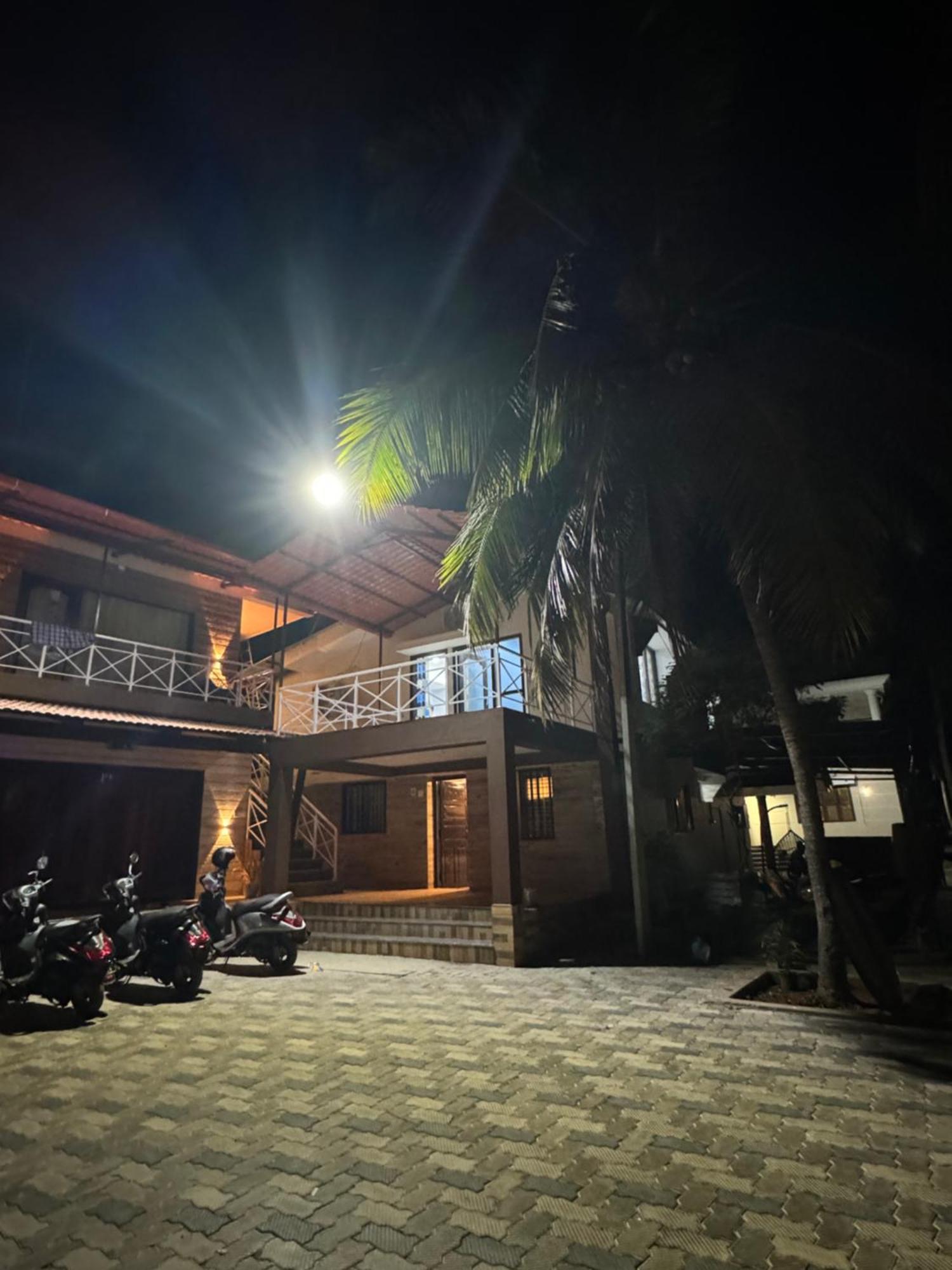 The Backwater Homestay ウドゥピ エクステリア 写真