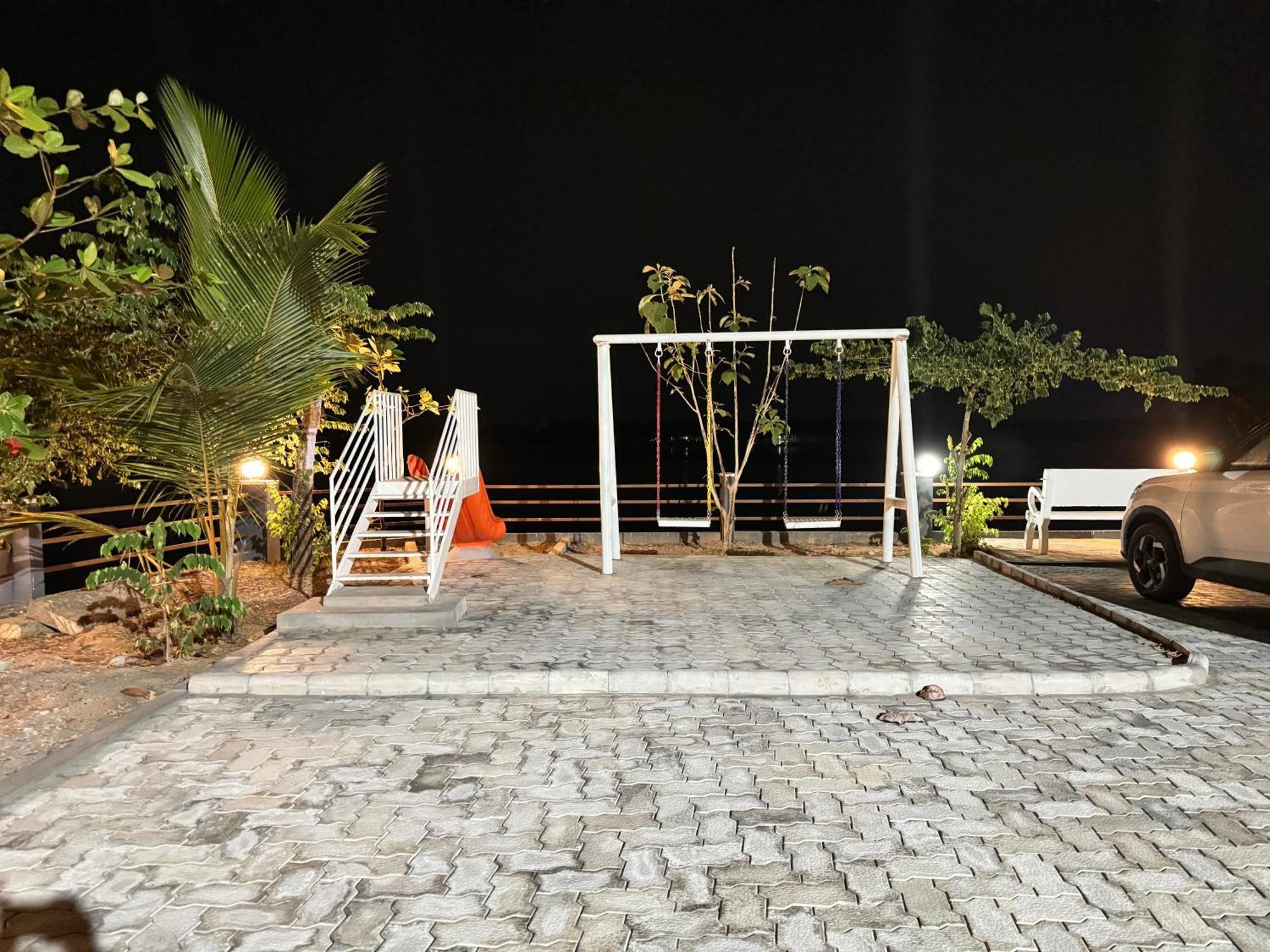 The Backwater Homestay ウドゥピ エクステリア 写真