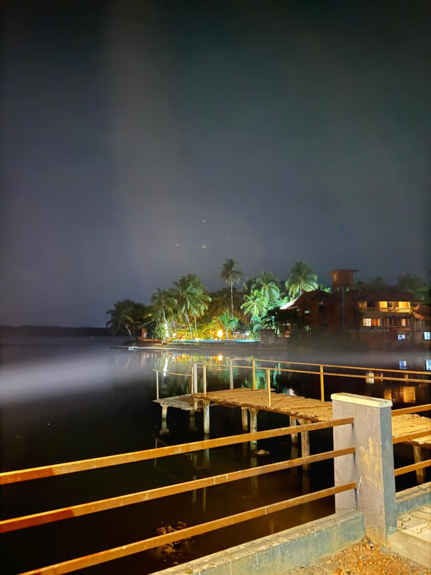 The Backwater Homestay ウドゥピ エクステリア 写真